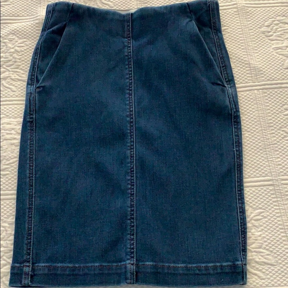 Skirt